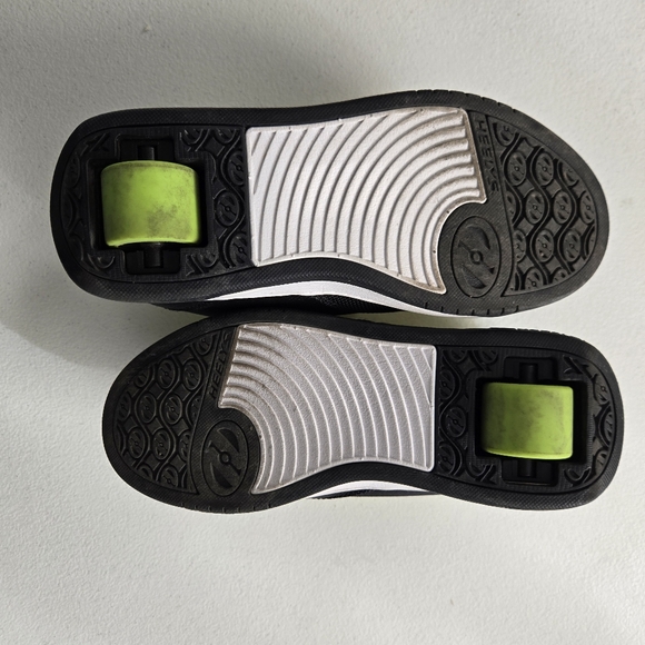 Heelys Roller Shoes Youth Sz 3 - Picture 4 of 11